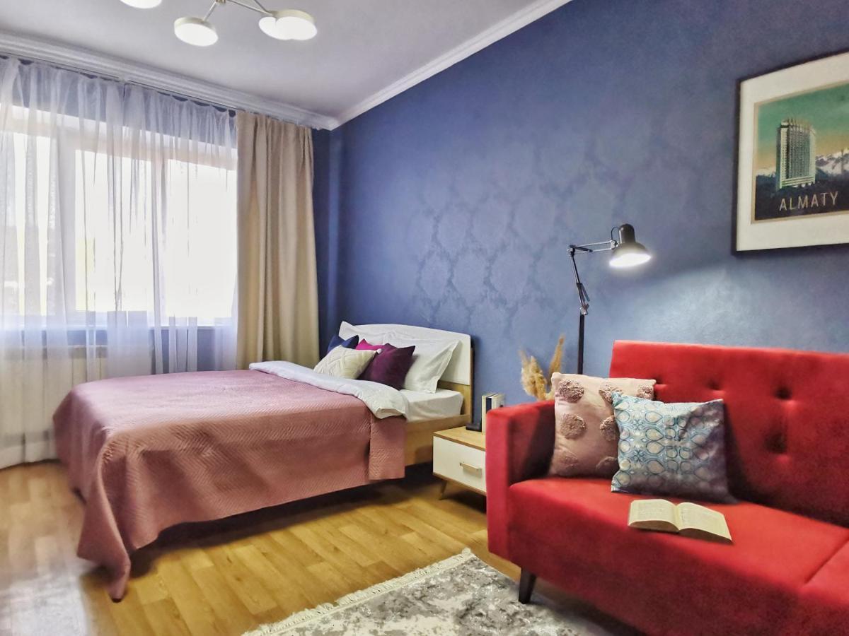 Квартира Коктобе С Видом На Горы Apartman Almati Kültér fotó